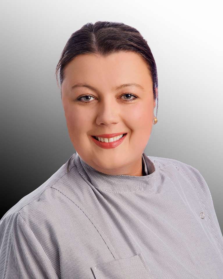 dani dragojlovic dental hygienist | lara dental clinic