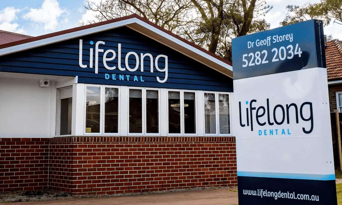 exterior of lifelong dental | dentist lara vic